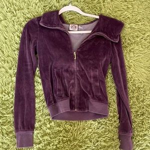Small juicy couture purple jacket